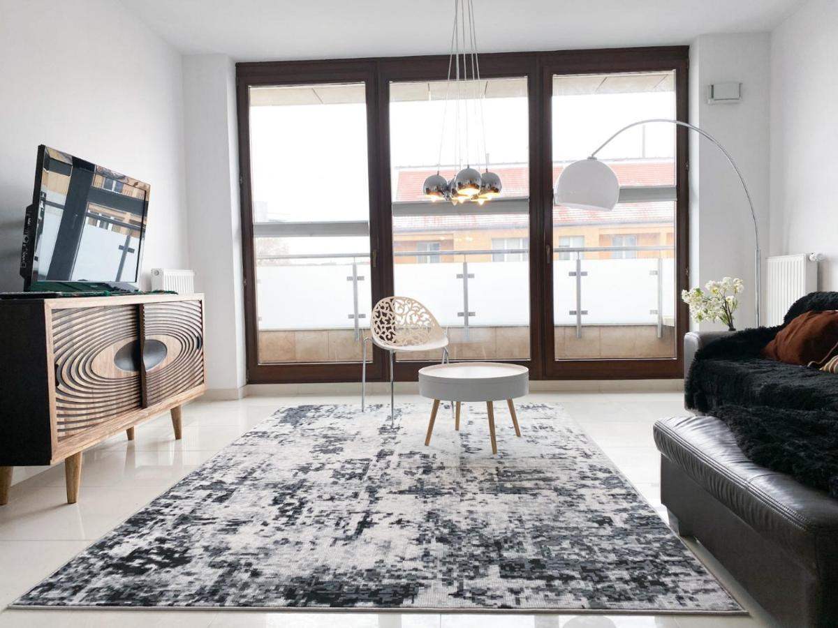 Apartament Kazimierza Wielkiego 5 Apartment Poznan Luaran gambar